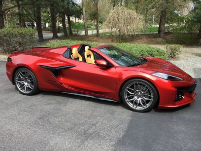 Used 2025 Chevrolet Corvette Z06 w/ Battery Protection Package