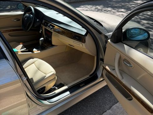 Used 2007 BMW 328i Sedan image 17