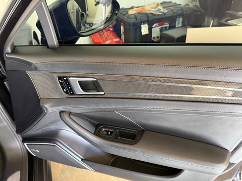 Used 2018 Porsche Panamera Turbo image 20