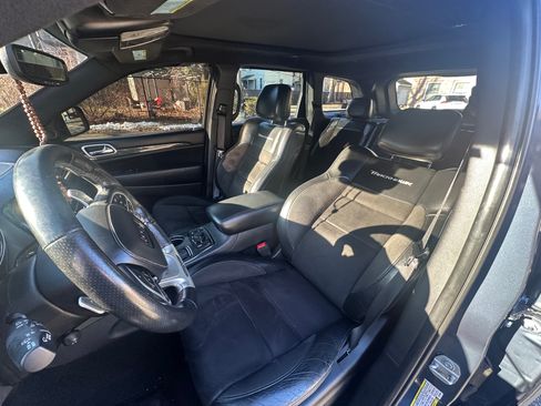Used 2019 Jeep Grand Cherokee Trackhawk image 11