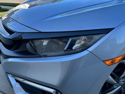 Used 2019 Honda Civic LX image 10