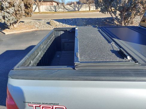 Used 2008 Toyota Tacoma Pickup 4D 5 ft image 30