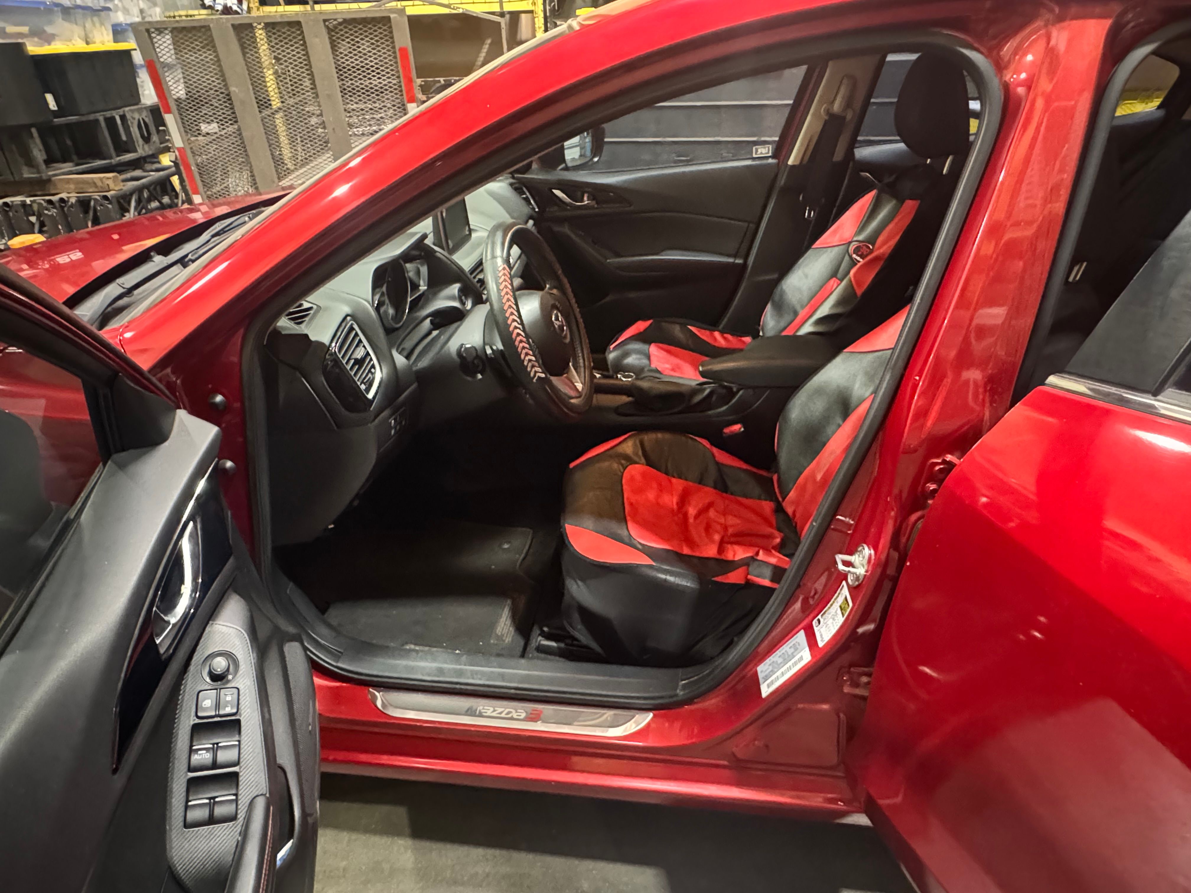 Used 2016 MAZDA MAZDA3 s Grand Touring w/ Technology Package FWD image 8