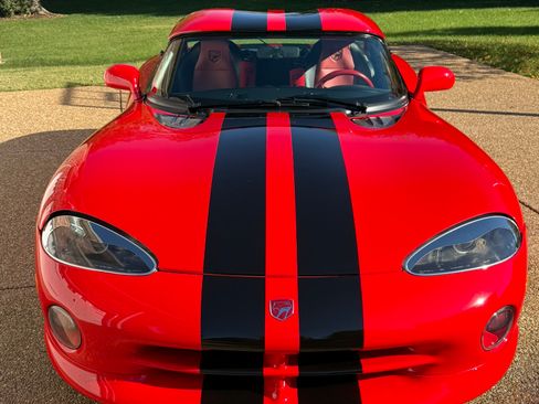 Used 1997 Dodge Viper RT/10 image 19
