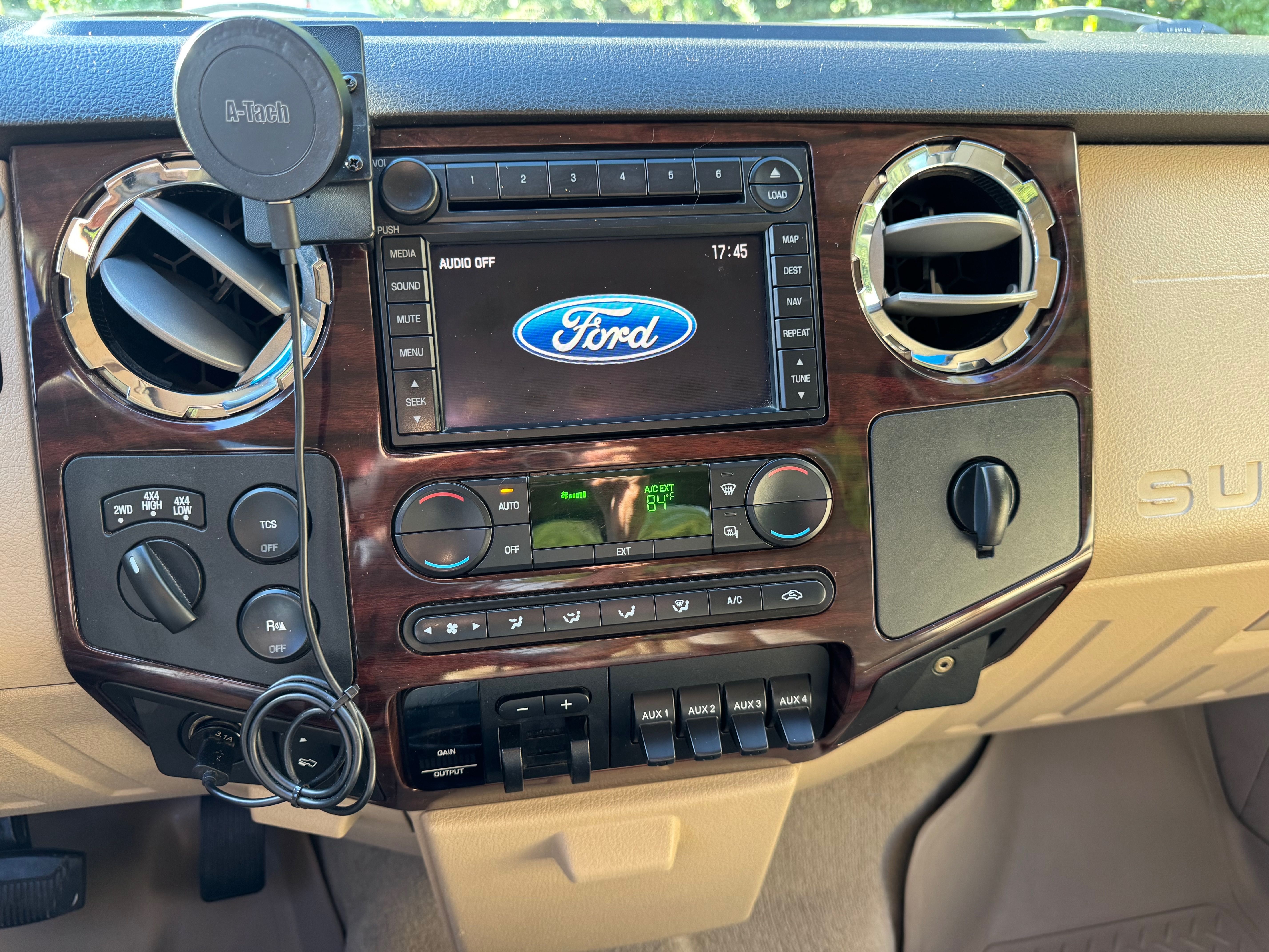 Used 2008 Ford F250 Lariat AWD/4WD image 18