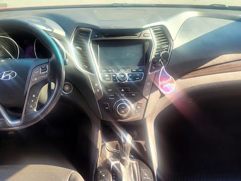Used 2013 Hyundai Santa Fe Sport 2.0T w/ Technology Pkg image 11
