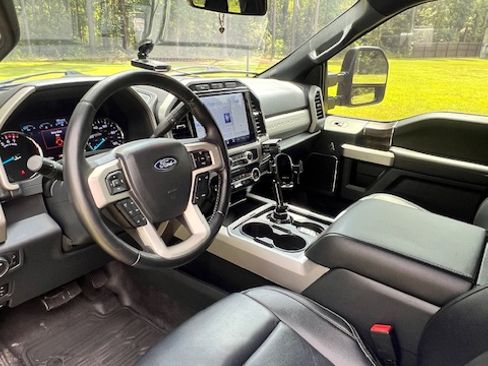 Used 2022 Ford F350 Lariat w/ Lariat Ultimate Package image 10