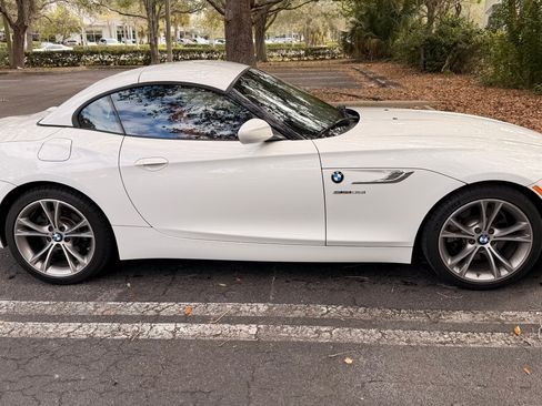 Used 2016 BMW Z4 sDrive35i image 6