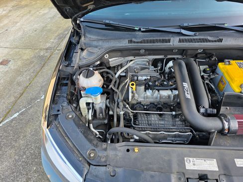 Used 2016 Volkswagen Jetta S image 14