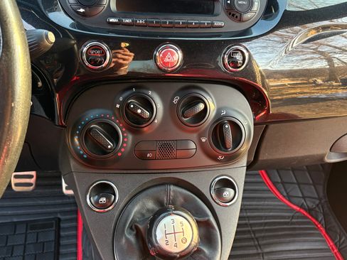 Used 2013 FIAT 500 Abarth image 8