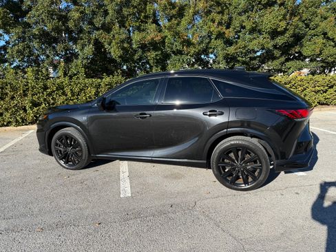 Used 2024 Lexus RX 500h F Sport w/ Convenience Package image 2