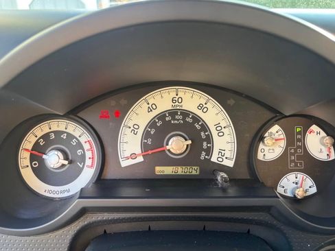 Used 2007 Toyota FJ Cruiser 4WD image 5