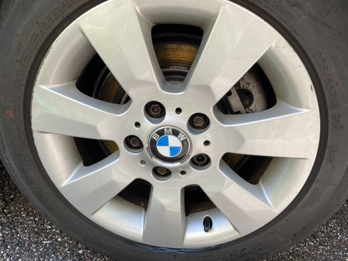 Used 2006 BMW 325Ci Convertible image 24