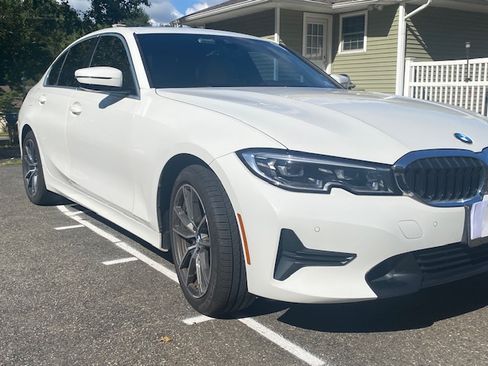 Used 2019 BMW 330i xDrive Sedan w/ Convenience Package AWD/4WD image 8