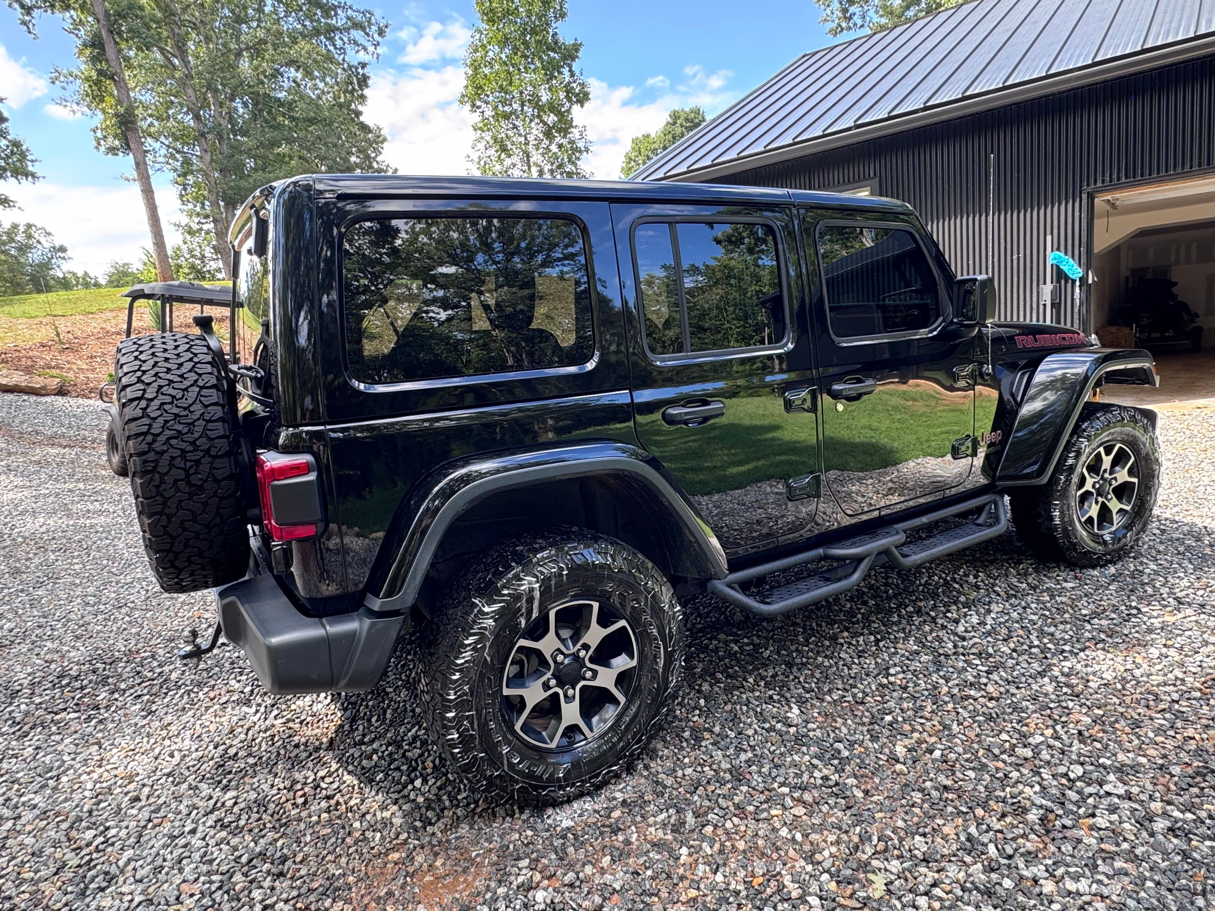 Used 2018 Jeep Wrangler Unlimited Rubicon AWD/4WD image 25