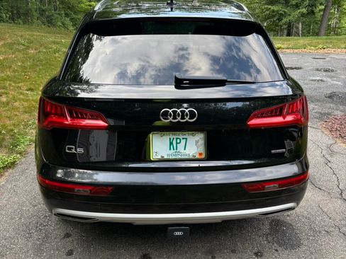 Used 2020 Audi Q5 2.0T Premium w/ Convenience Package AWD/4WD image 5