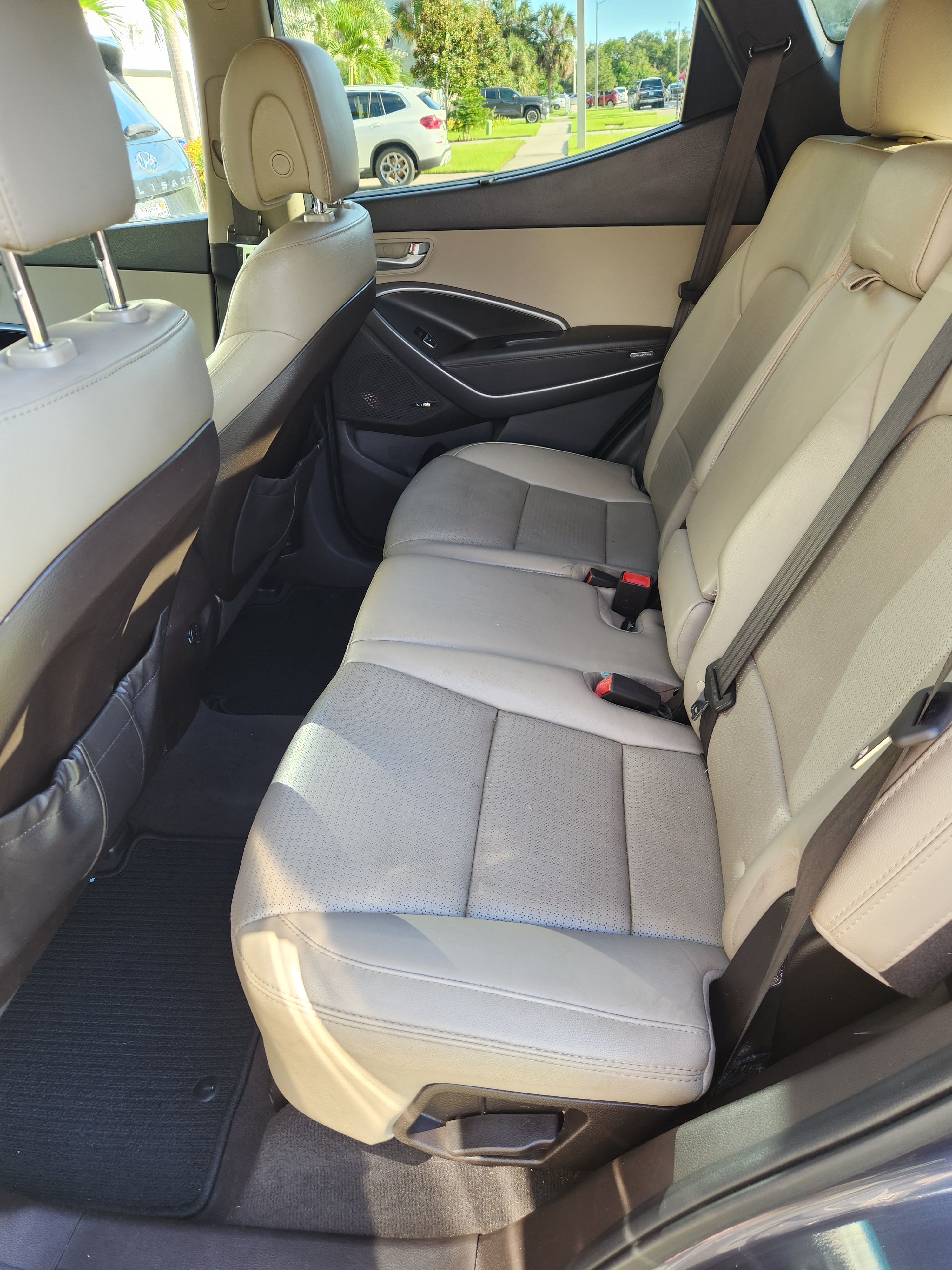 Used 2014 Hyundai Santa Fe Sport 2.0T w/ Navigation Package 06 FWD image 13