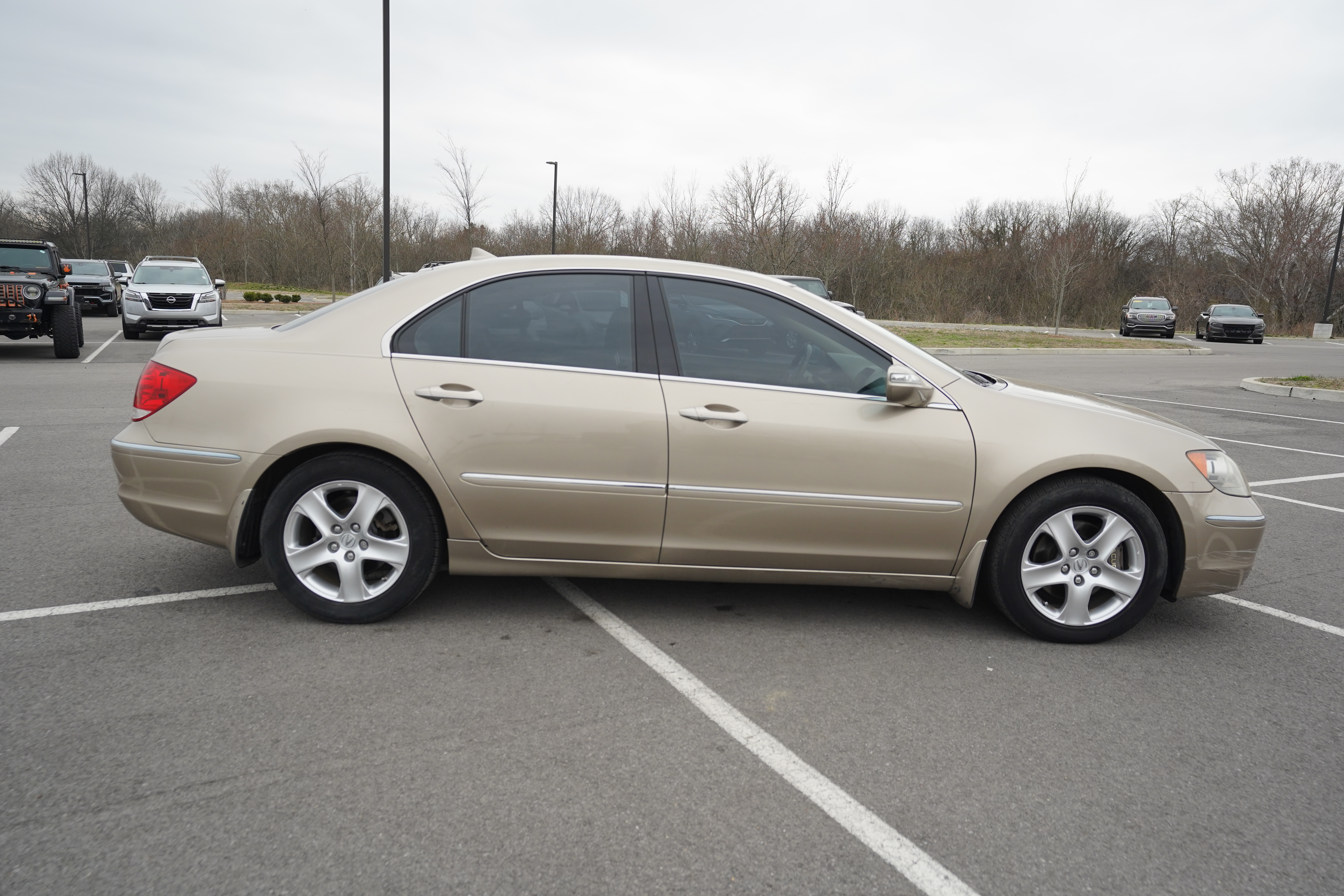 Used 2006 Acura RL AWD/4WD image 5