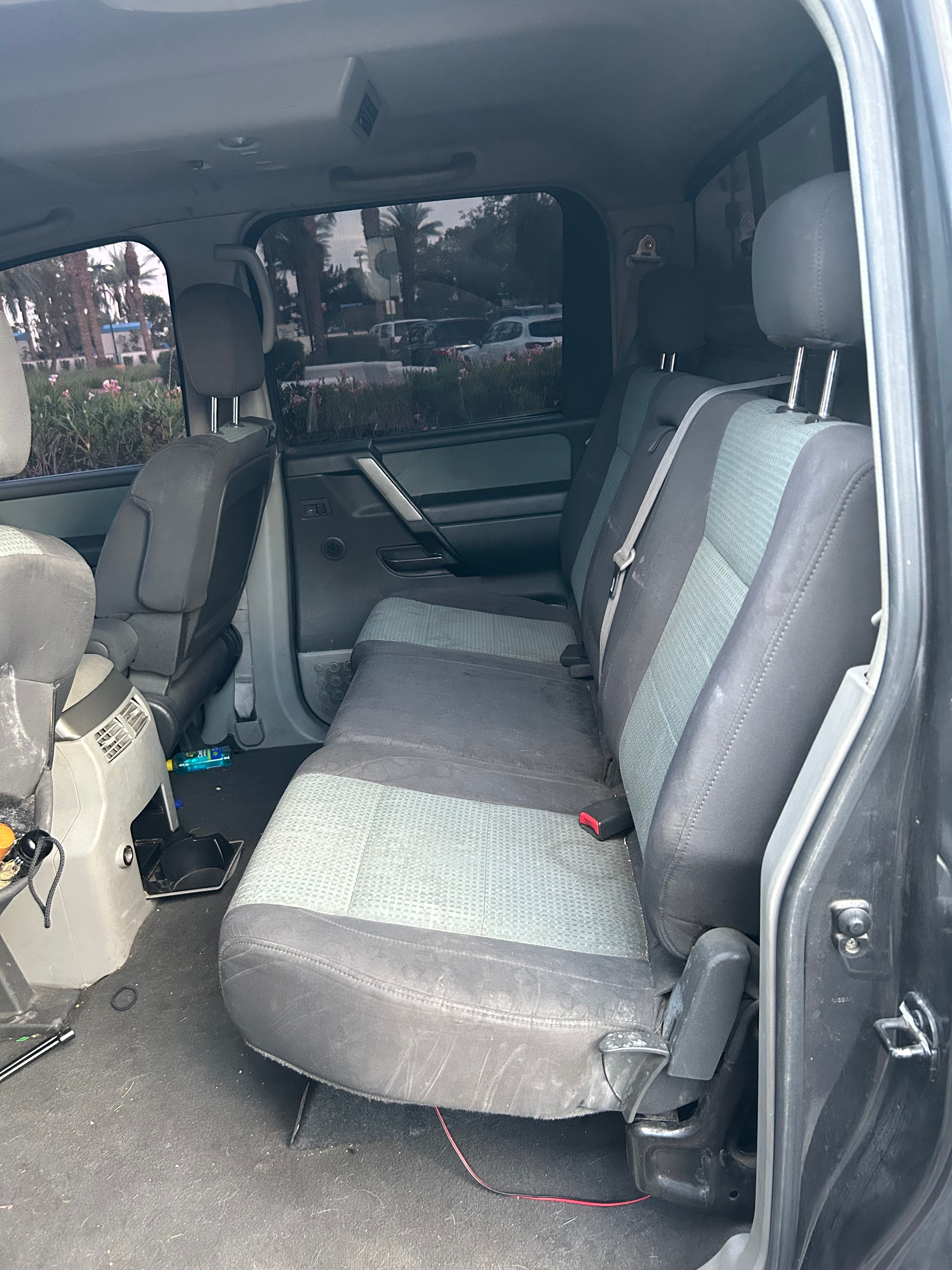 Used 2004 Nissan Titan SE RWD image 17