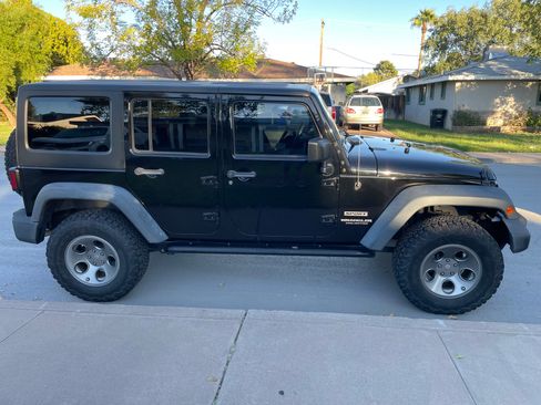 Used 2014 Jeep Wrangler Unlimited Sport w/ Quick Order Package 24S image 6