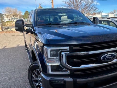 Used 2022 Ford F250 King Ranch w/ FX4 Off-Road Package image 2