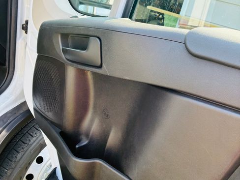 Used 2020 RAM ProMaster 1500 w/ Interior Convenience Group FWD image 17