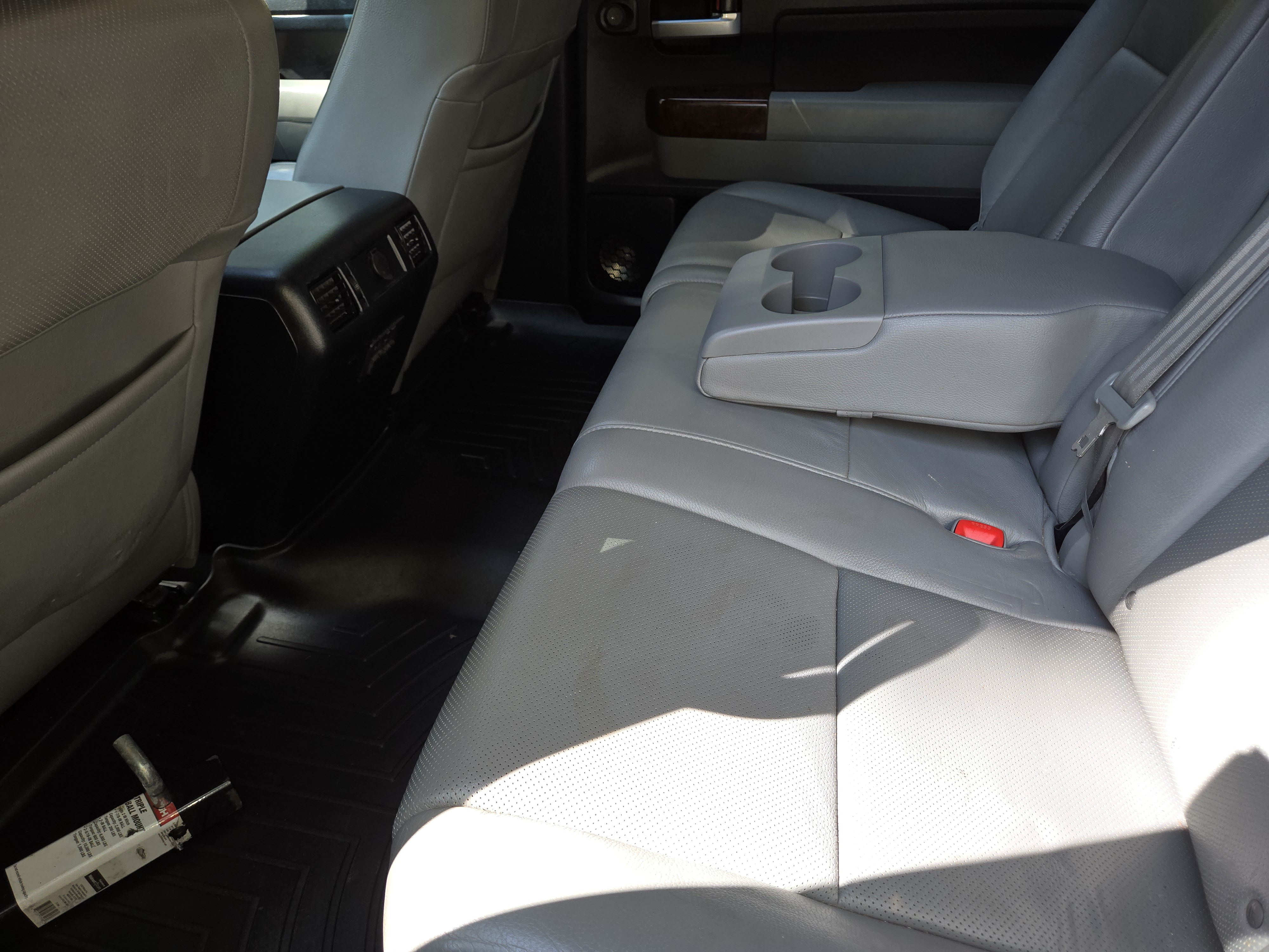 Used 2012 Toyota Tundra Limited w/ Platinum Pkg RWD image 22