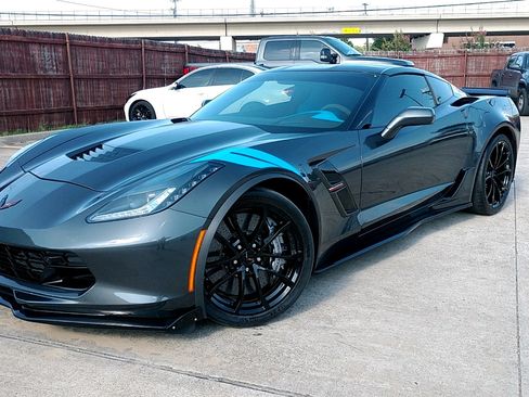 Used 2017 Chevrolet Corvette Grand Sport image 1