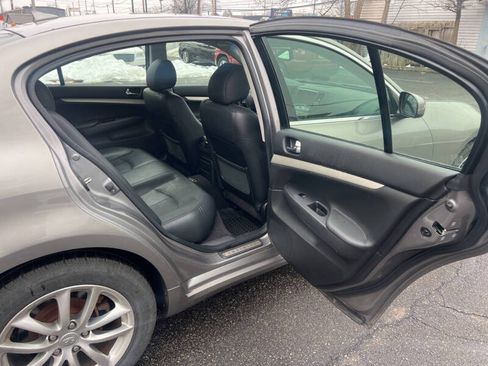 Used 2007 INFINITI G35 Journey w/ Premium Pkg image 10