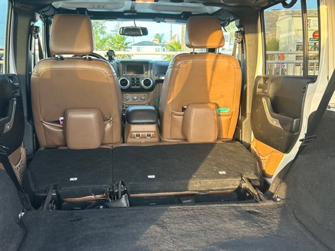 Used 2013 Jeep Wrangler Unlimited Sahara w/ Dual Top Group image 14