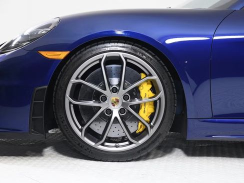 Used 2020 Porsche 718 Boxster Spyder image 23