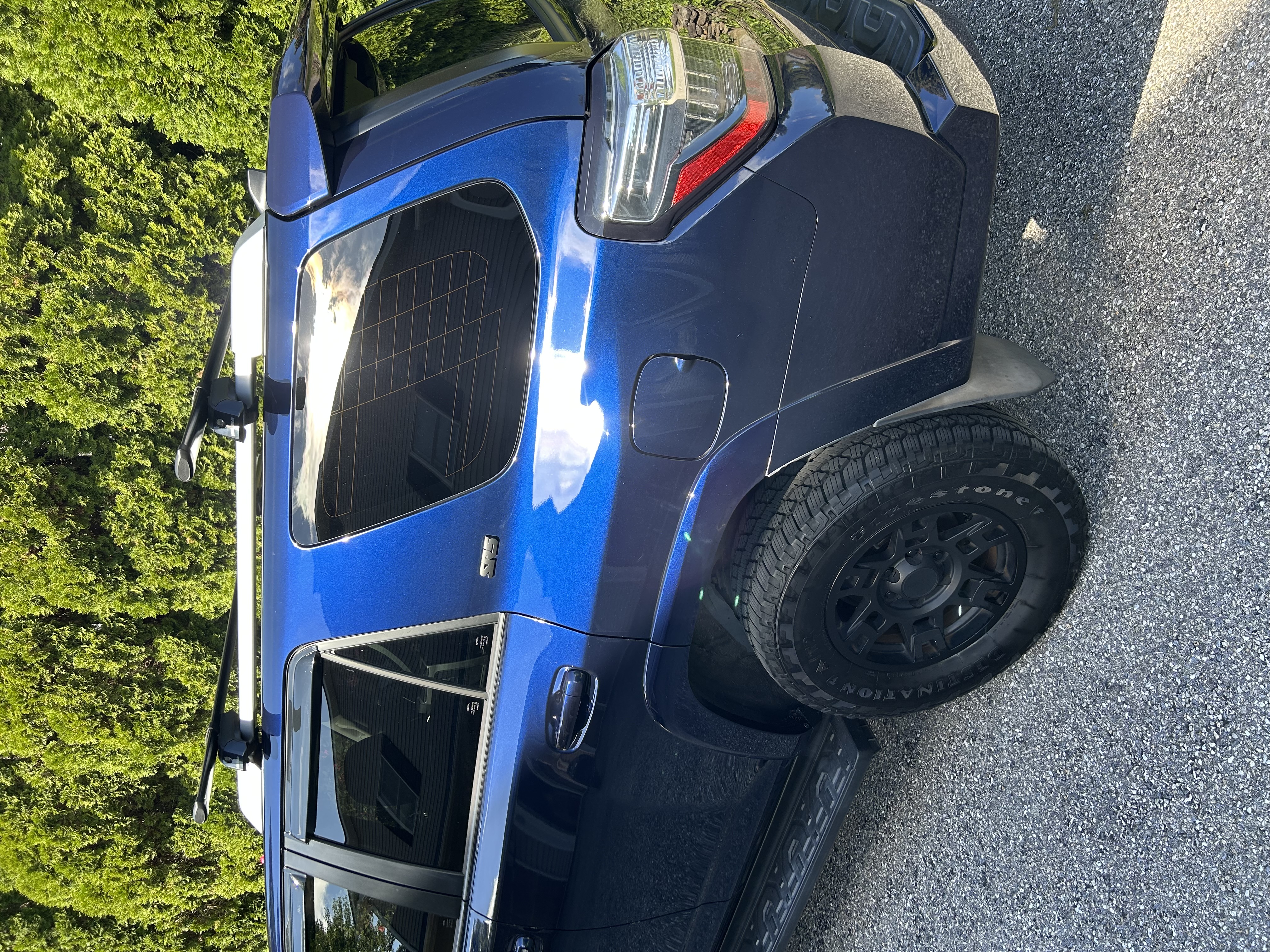 Used 2017 Toyota 4Runner SR5 Premium AWD/4WD image 5