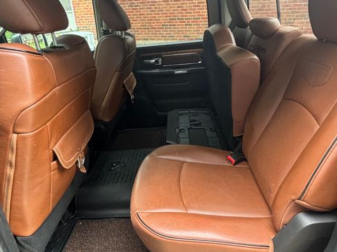Used 2014 RAM 1500 Laramie Longhorn w/ Convenience Group AWD/4WD image 13