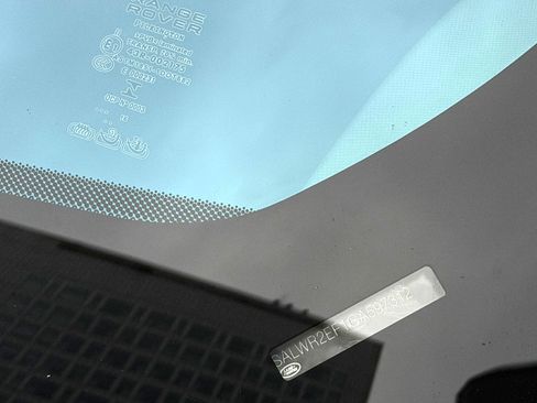 Used 2016 Land Rover Range Rover Sport Supercharged image 17