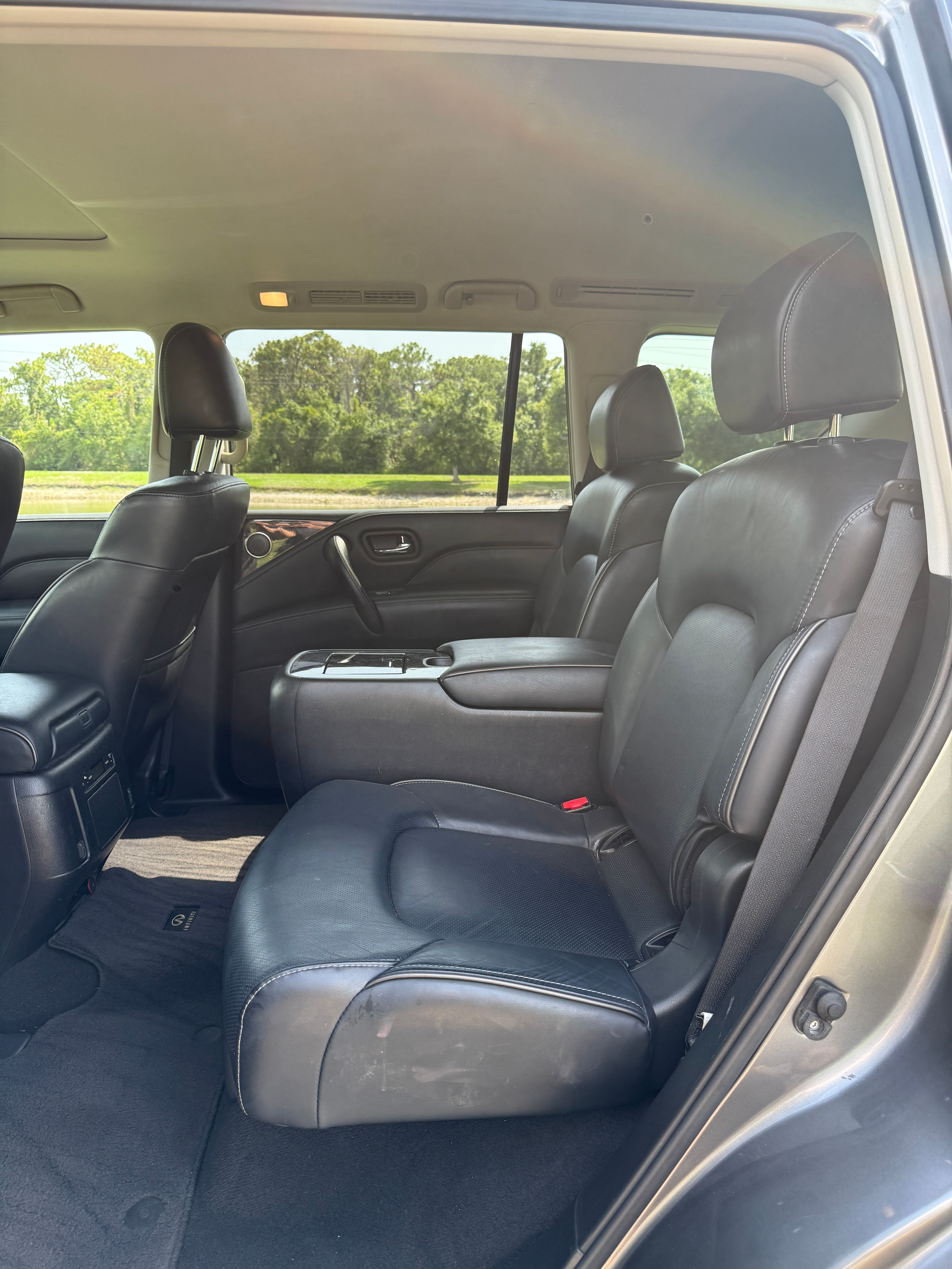 Used 2021 INFINITI QX80 Luxe RWD image 5