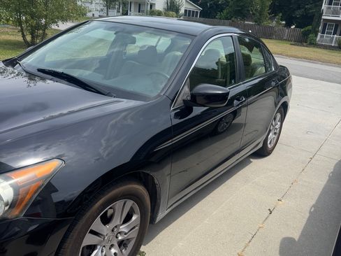 Used 2012 Honda Accord LX image 12