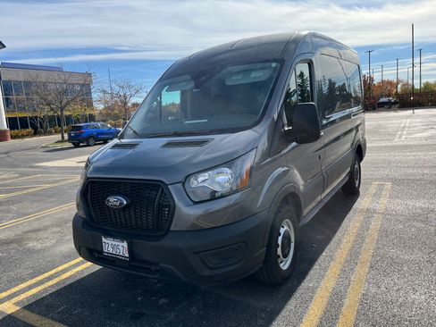 Used 2023 Ford Transit 250 Medium Roof image 8