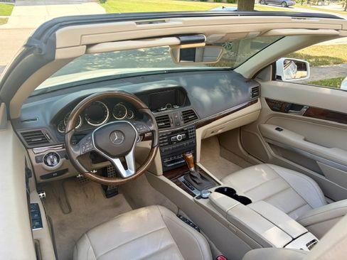 Used 2012 Mercedes-Benz E 350 Cabriolet image 11