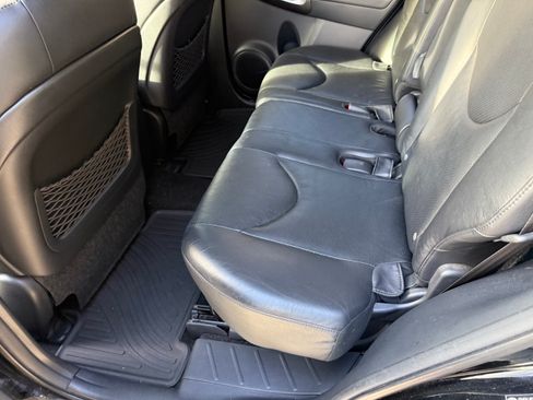 Used 2010 Toyota RAV4 Sport image 21