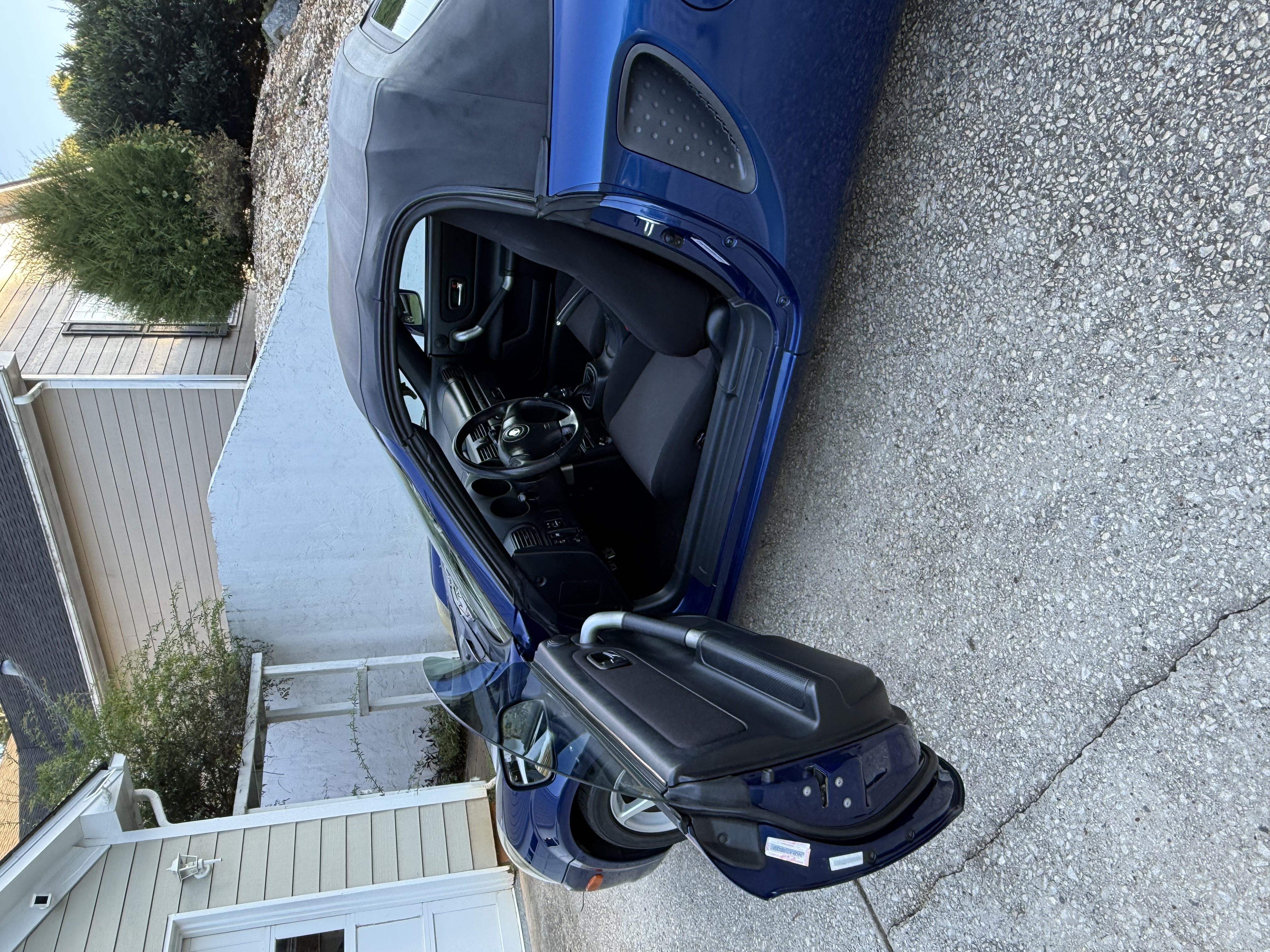Used 2002 Toyota MR2 RWD image 14