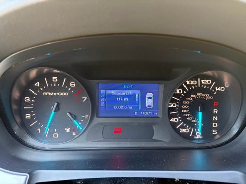 Used 2014 Ford Edge SEL w/ Equipment Group 204A FWD image 9