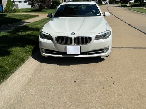 Used 2012 BMW 535i xDrive Sedan AWD/4WD image 15