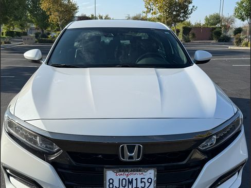 Used 2019 Honda Accord Sport image 1