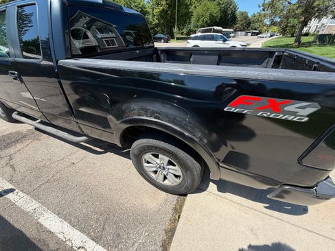 Used 2005 Ford F150 XLT RWD image 5