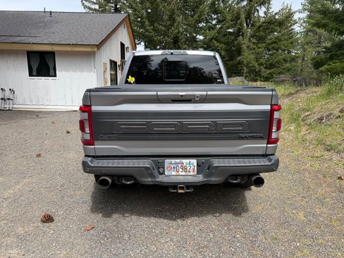 Used 2022 Ford F150 Raptor w/ Equipment Group 801A High AWD/4WD image 9