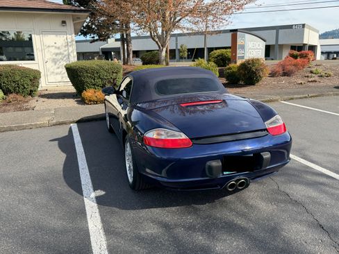 Used 2003 Porsche Boxster S image 18