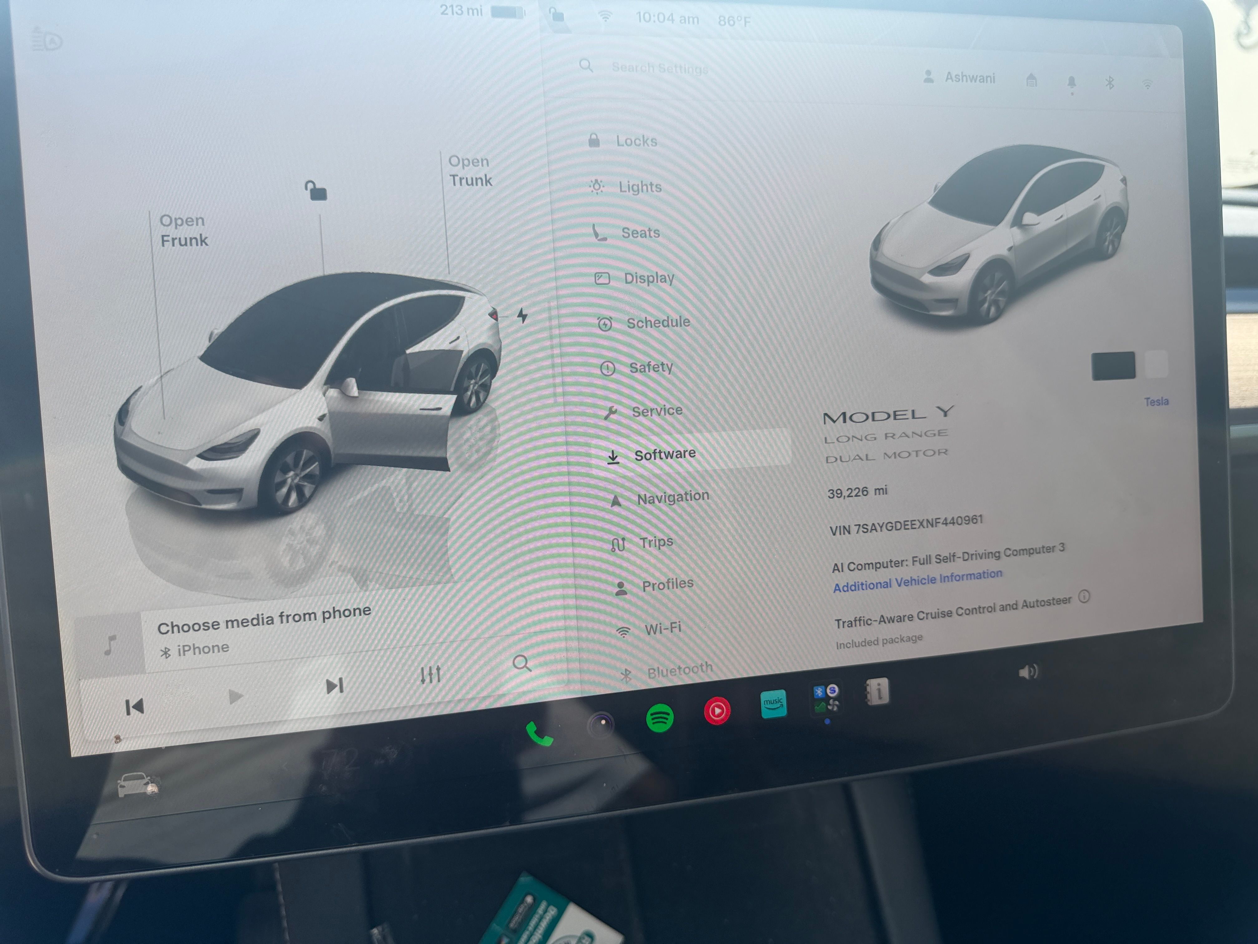 Used 2022 Tesla Model Y Long Range AWD/4WD image 8