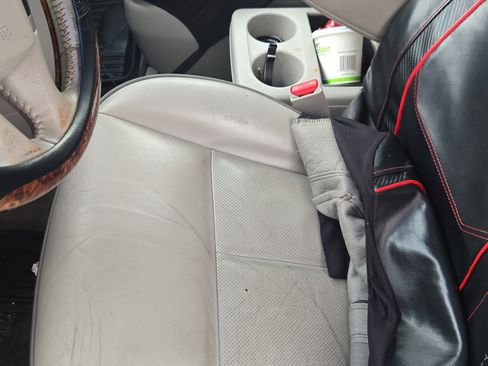 Used 2011 Nissan Quest SL image 15