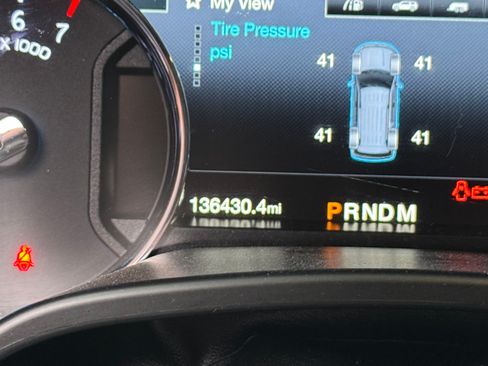 Used 2018 Ford Expedition Max Platinum image 13