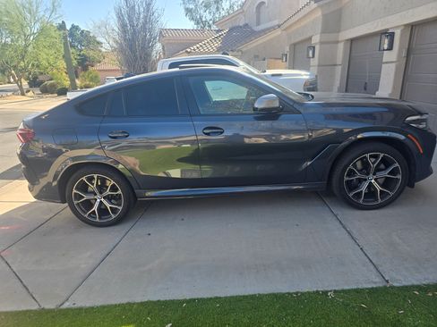 Used 2022 BMW X6 M50i w/ Premium Package image 5